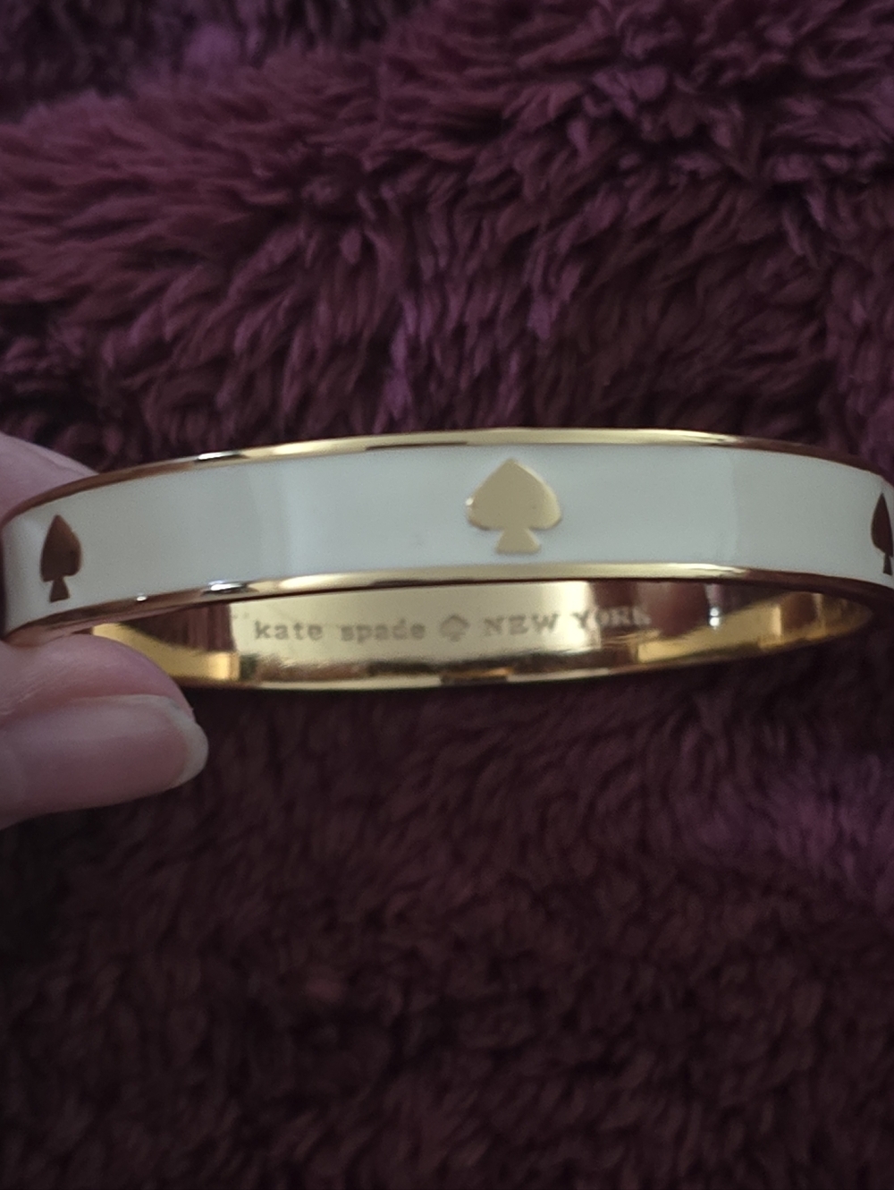 kate spade Cream and Gold Spade Bangle Bracelet EUC